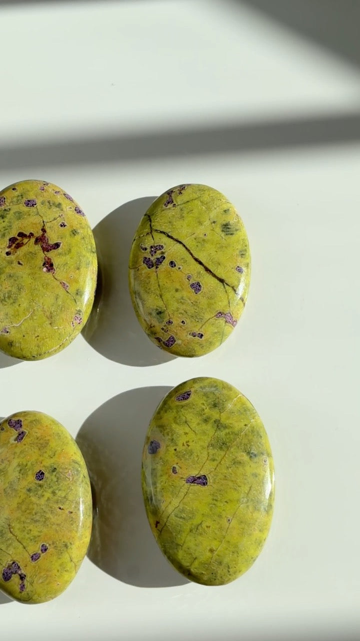 Atlantisite Palm Stones