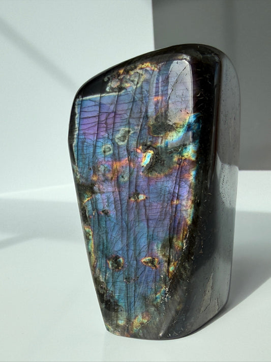 Silvery Blue-Violet Labradorite Freeform