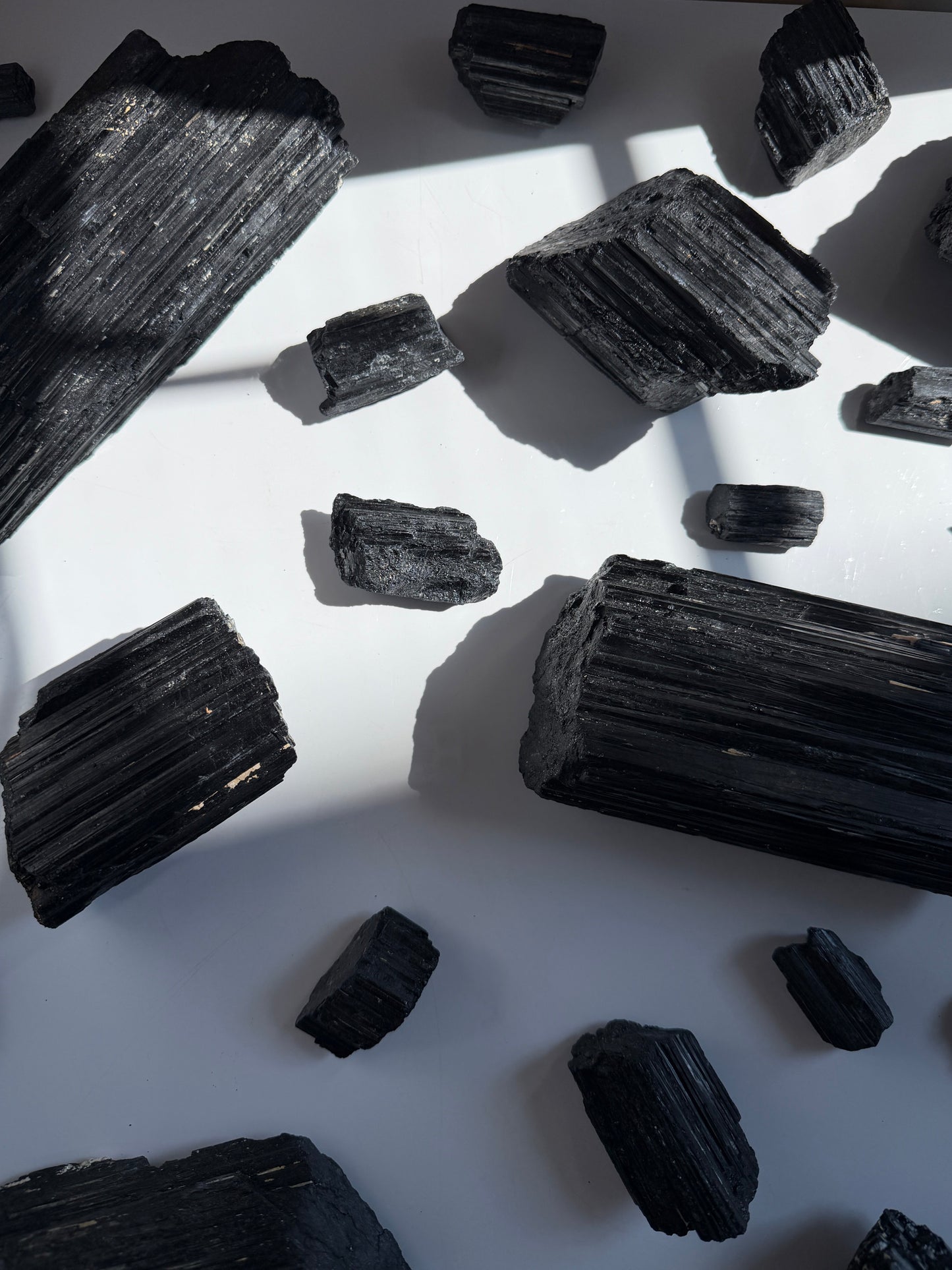 Black Tourmaline | Natural High Quality | Brazil | XS to XXL | Extra Small to Extra Extra Large | Schorl | Bulk |Protection Grounding