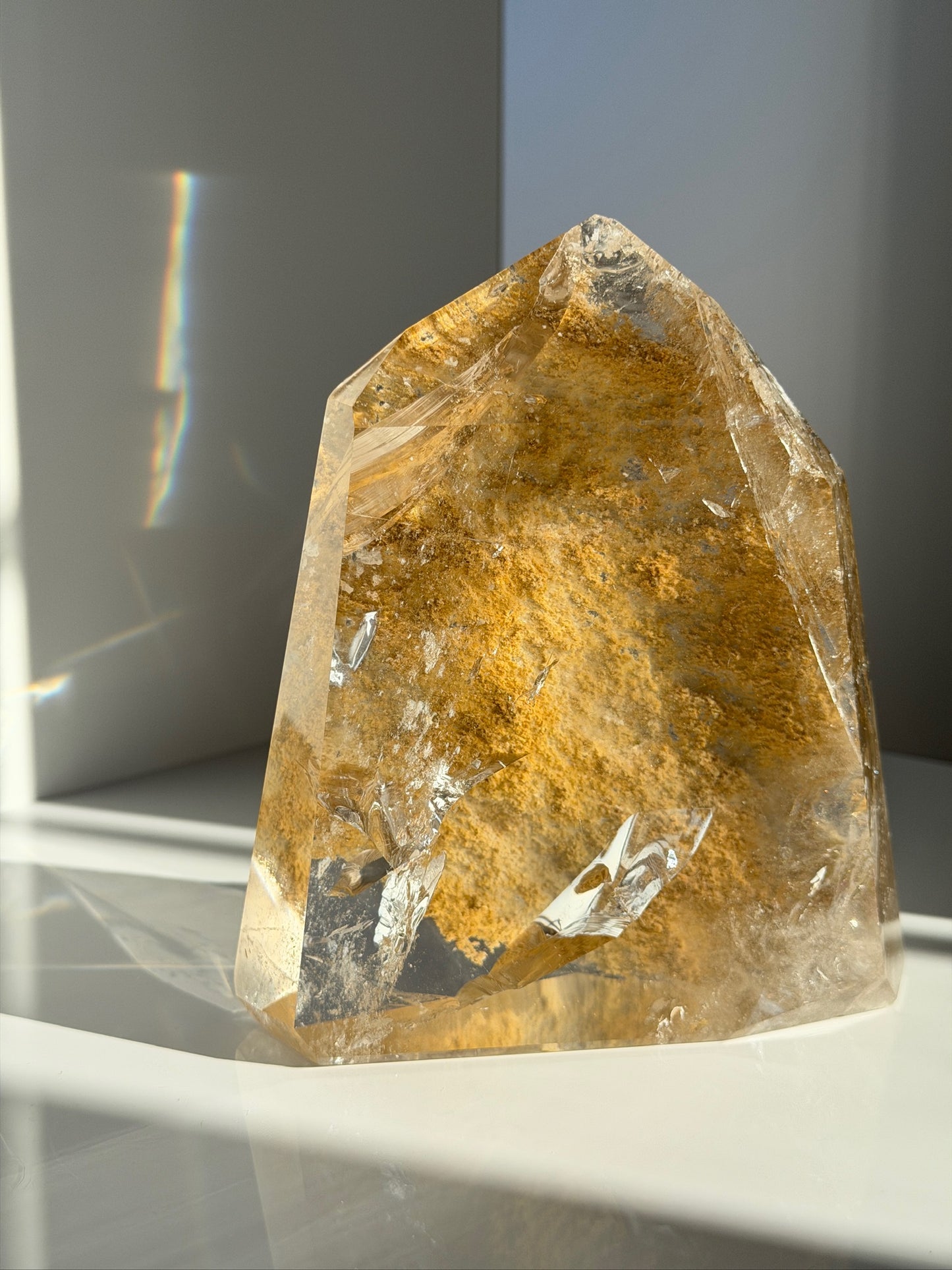 Large Golden Lodolite (Garden Quartz) Tabby Tower - statement piece!
