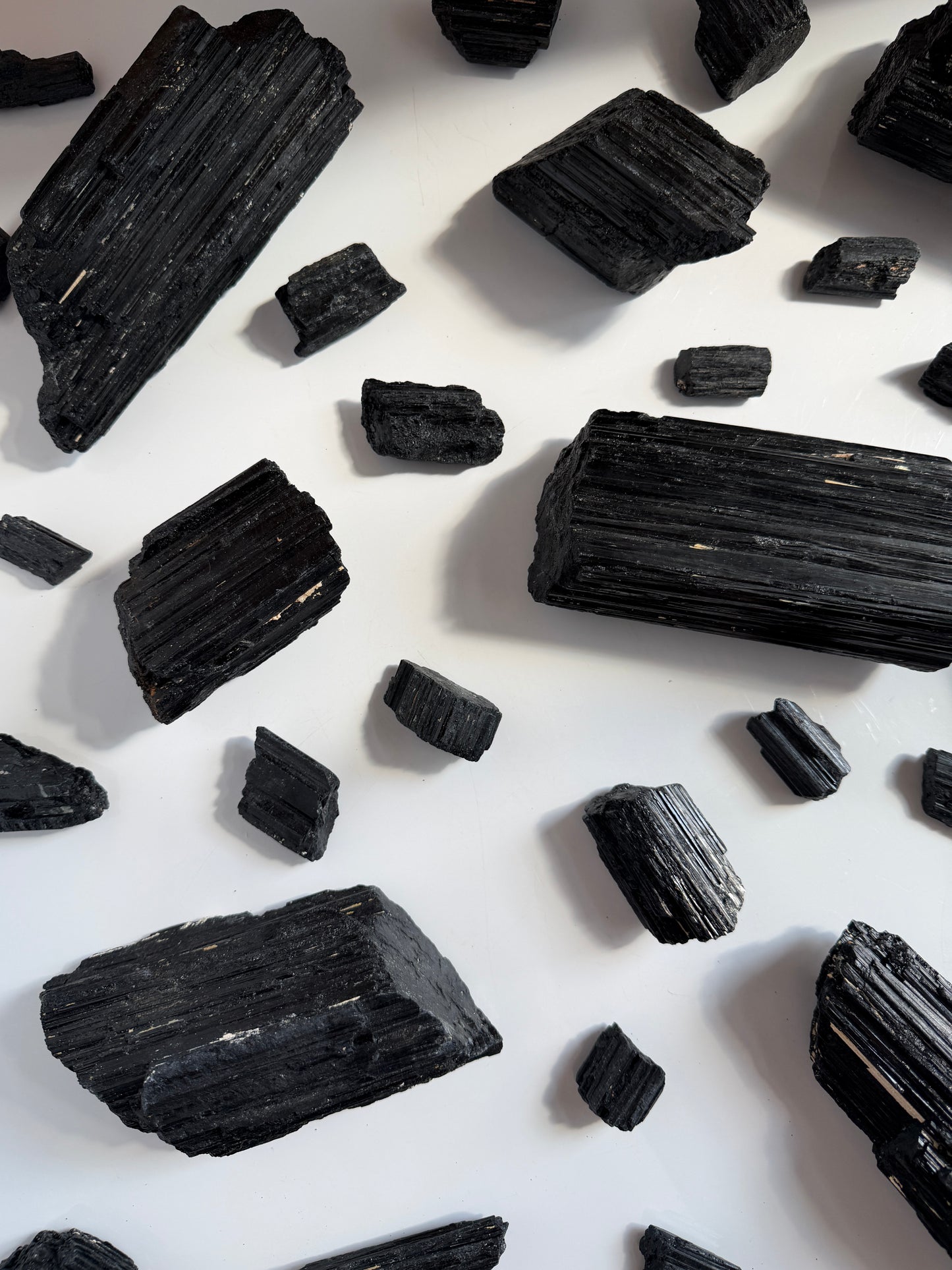 Black Tourmaline | Natural High Quality | Brazil | XS to XXL | Extra Small to Extra Extra Large | Schorl | Bulk |Protection Grounding