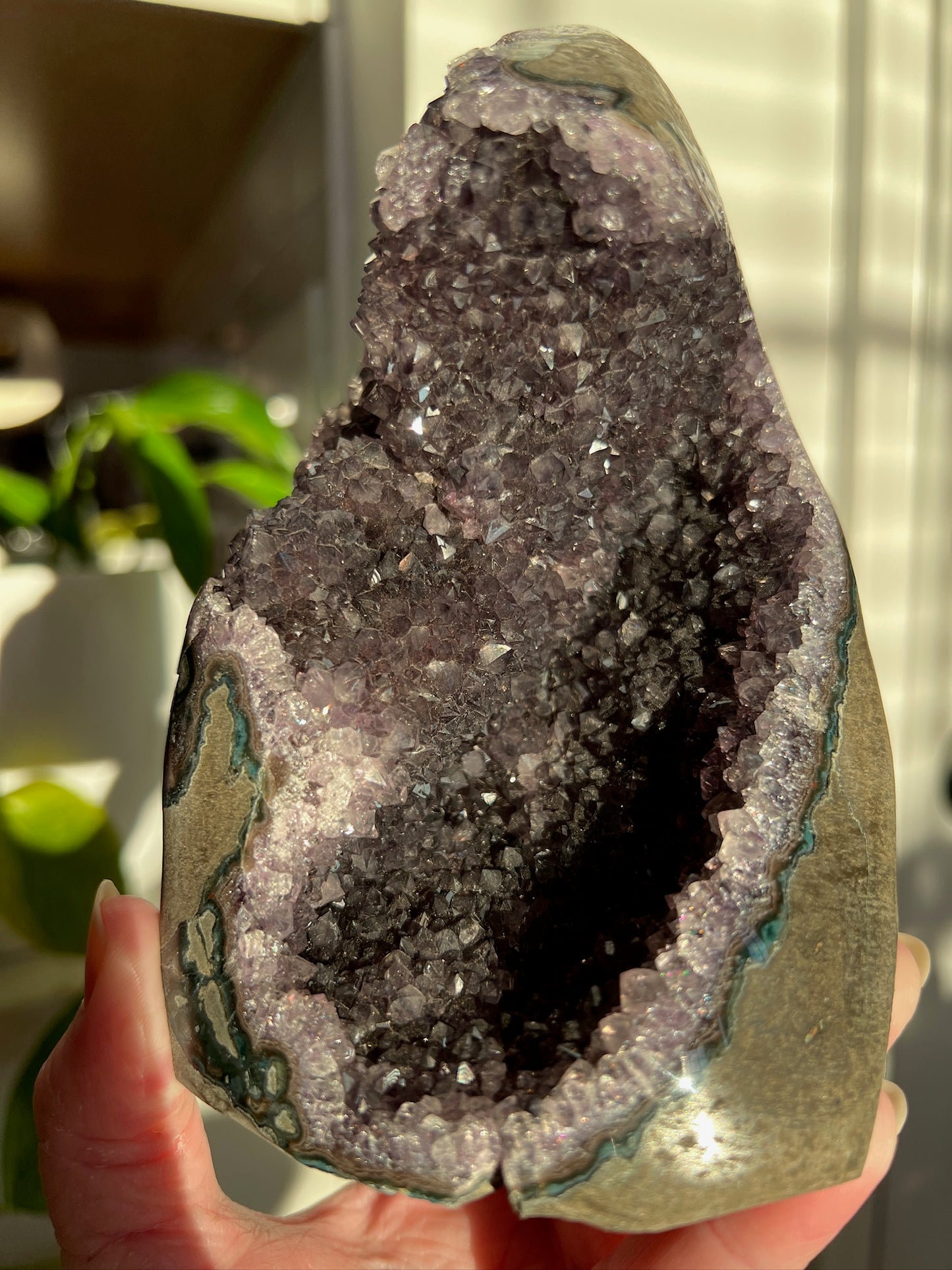 Amethyst Cut Base