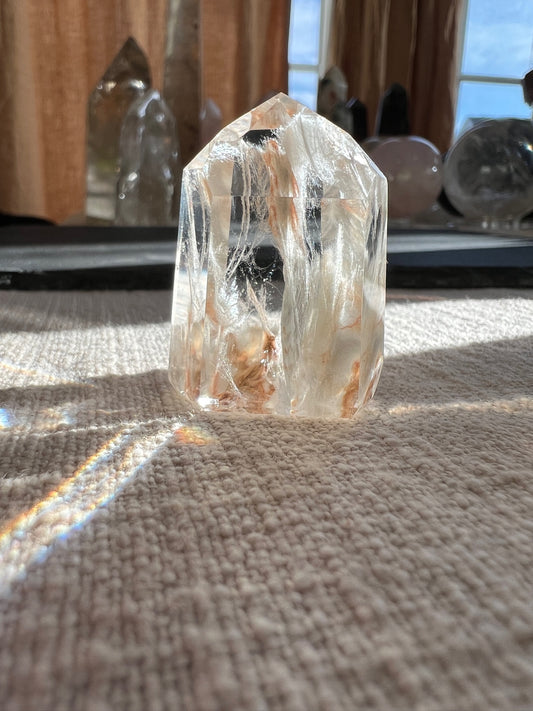 Amphibole Quartz Mini Tower